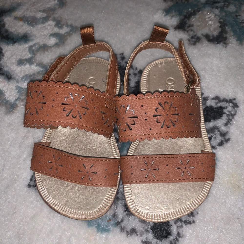 Baby shoes